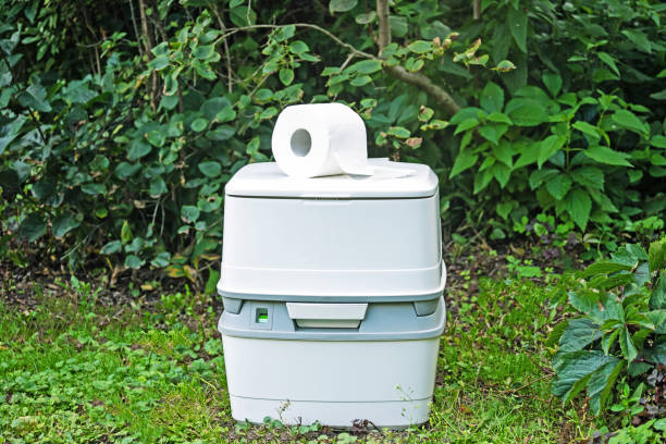 Portable Toilet Options We Offer in Park Layne, OH